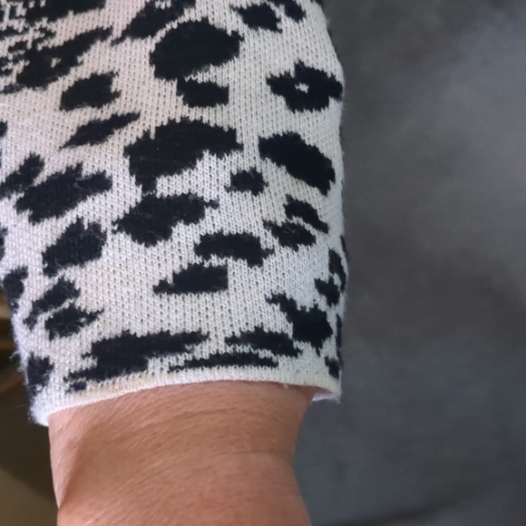 LAVENA* size L long sleeve button front funky hem sweater tunic blouse top - Picture 4 of 11